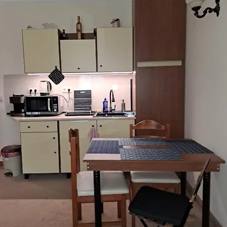 Annett At Emerald Апартаменты *