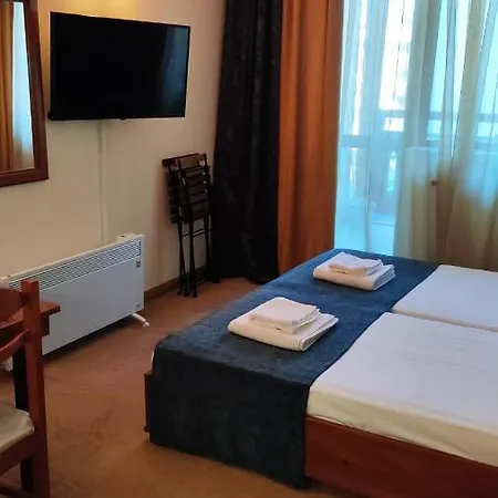 Annett At Emerald Bansko