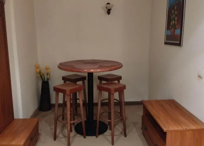 Annett At Emerald アパート